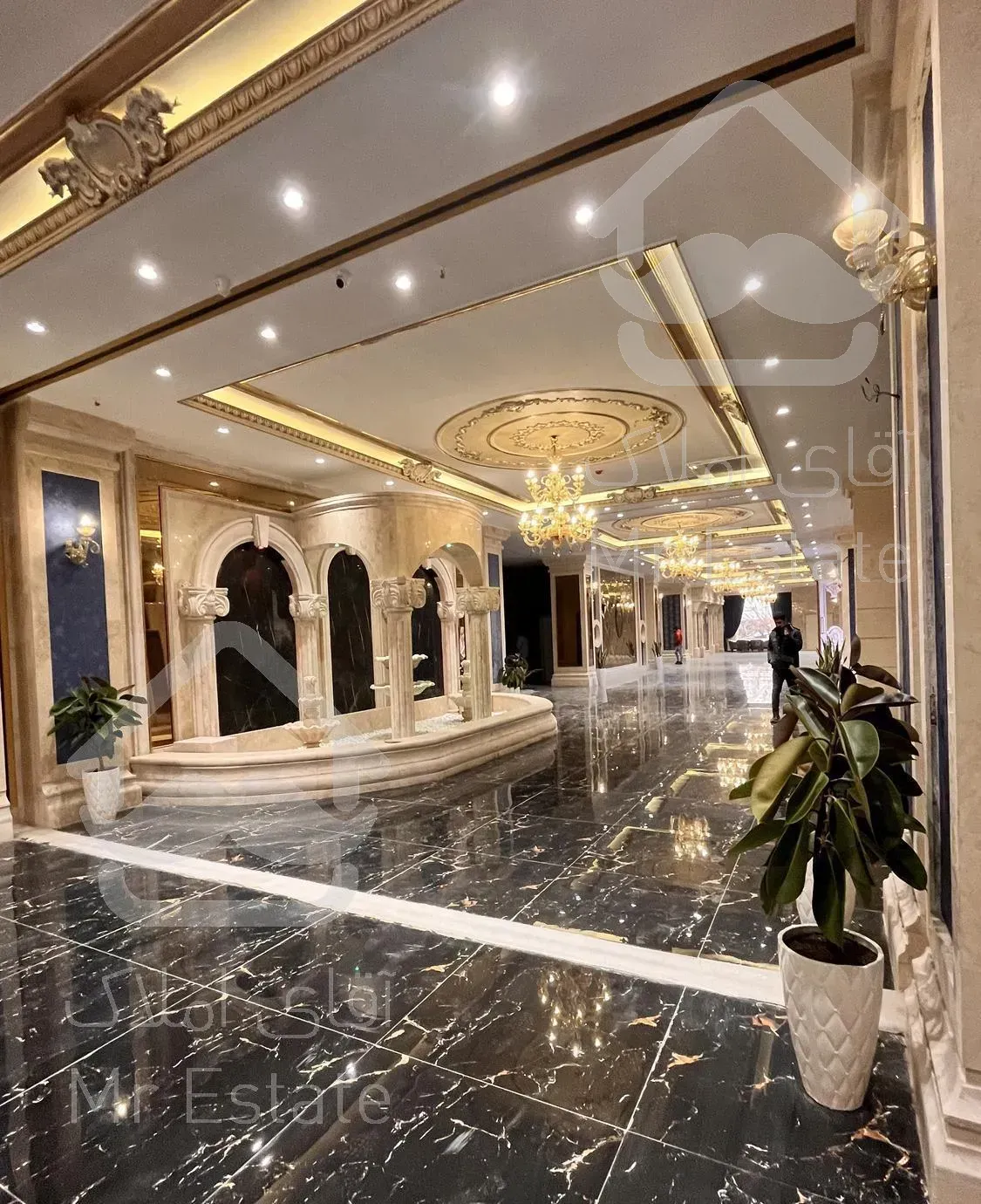 ۶۵متر/ برج‌رونیکا‌پالاس انقلاب‌مدرنیته، دفتر‌فروش‌