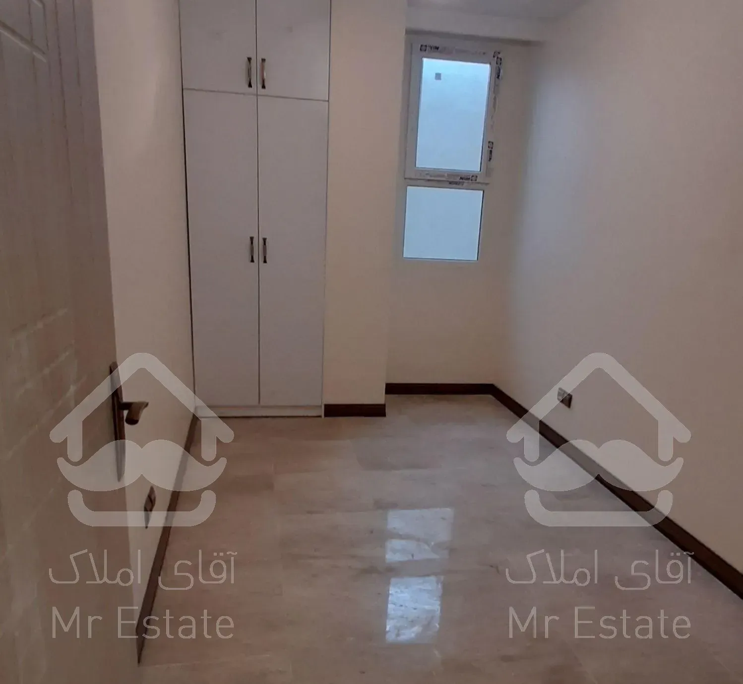 آپارتمان ۱۲۹ متری ۳ خواب کلید نخورده فردوس غرب