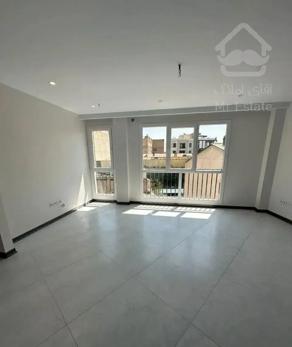 75 متر / 2 خواب / فول امکانات / فروش فوری