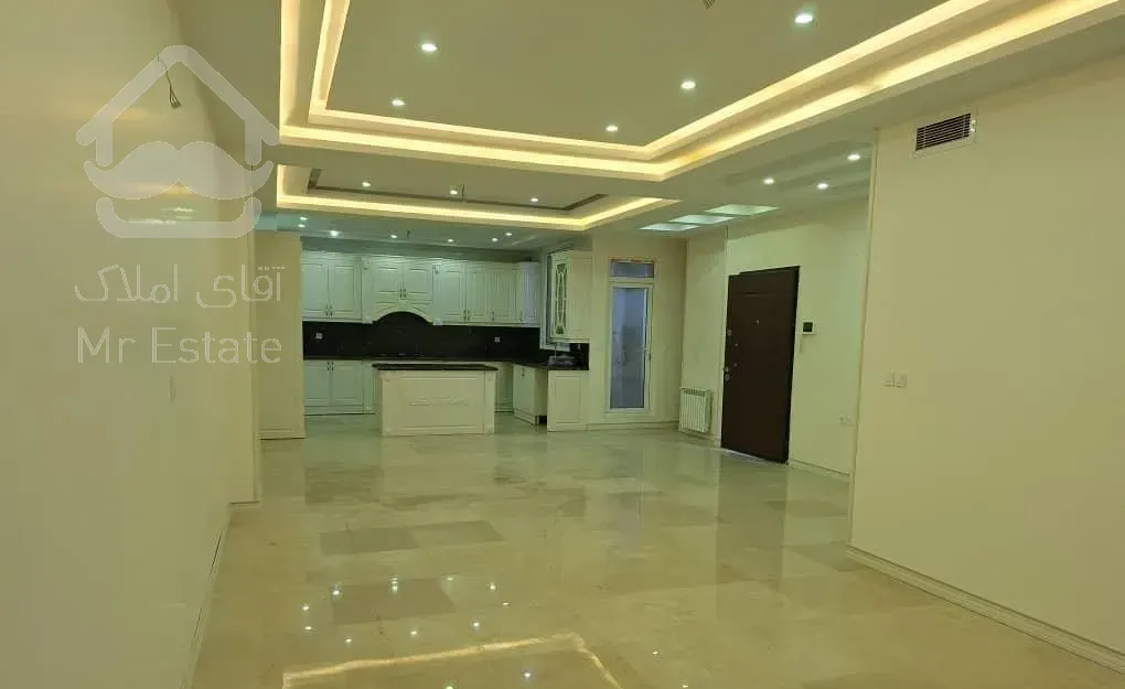 113متر/ دوخواب/ سرتاسر پرده خور/ تاپ لوکیشن پونک