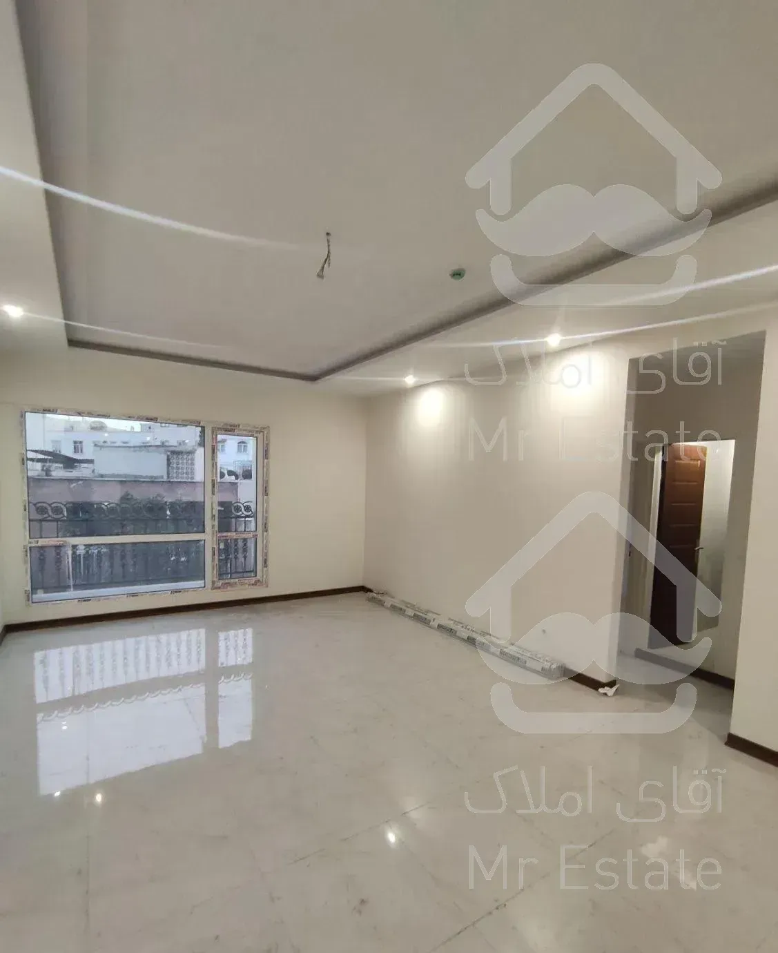 ۸۰ متر ۲ خواب // نوساز کلیدنخورده // سنایی