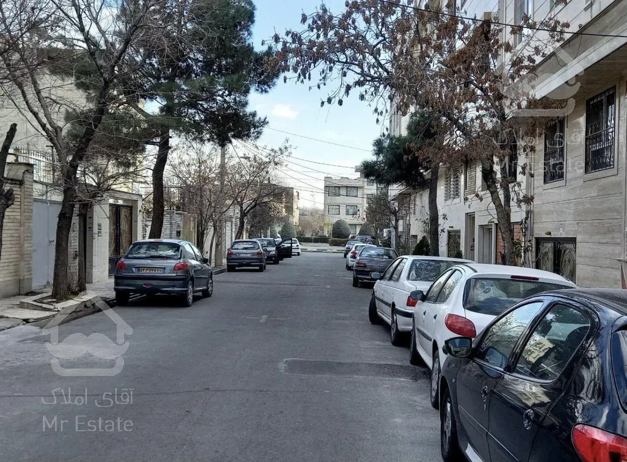 فروش۴طبقه تک واحدی در ۲۰۸ متر زمین/ راه آهن/زیبادشت