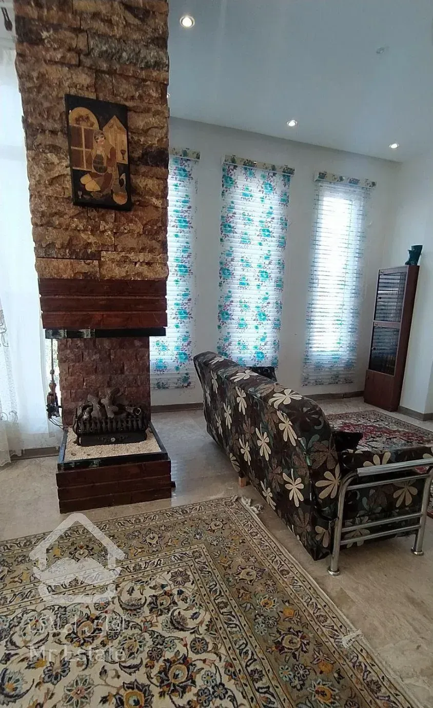 1000متر زمین /استخر دار /چهار خواب