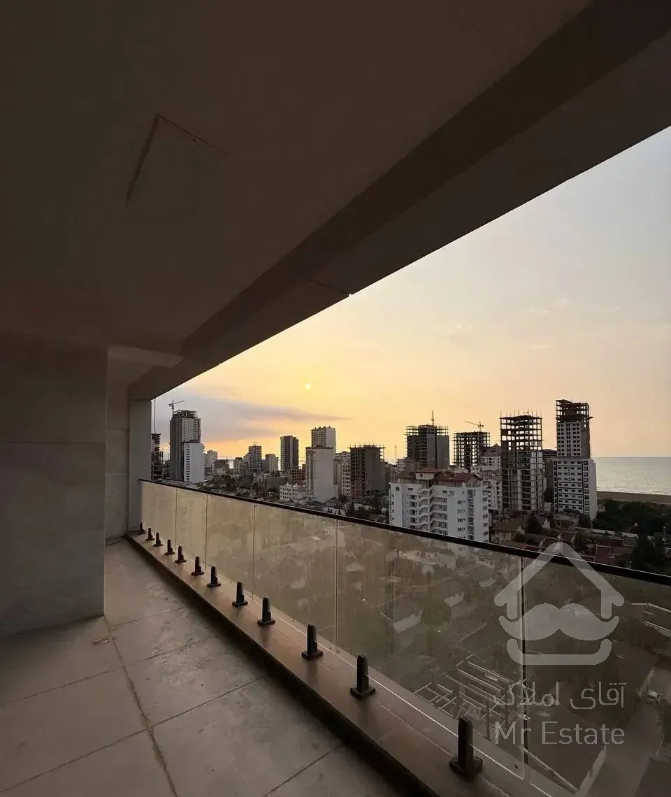 این متراژ ۱۸۰ رو خیلی از واحدها دارن...این حسو، نه