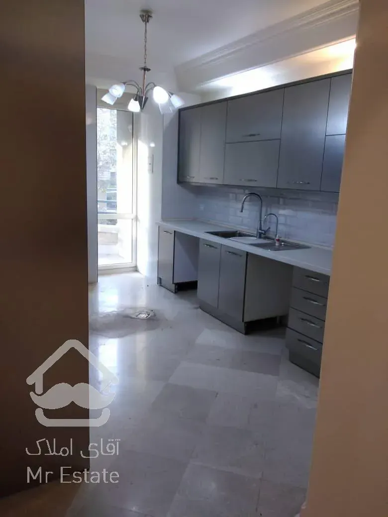 اجاره و رهن آپارتمان زعفرانیه 206  متر لوکس