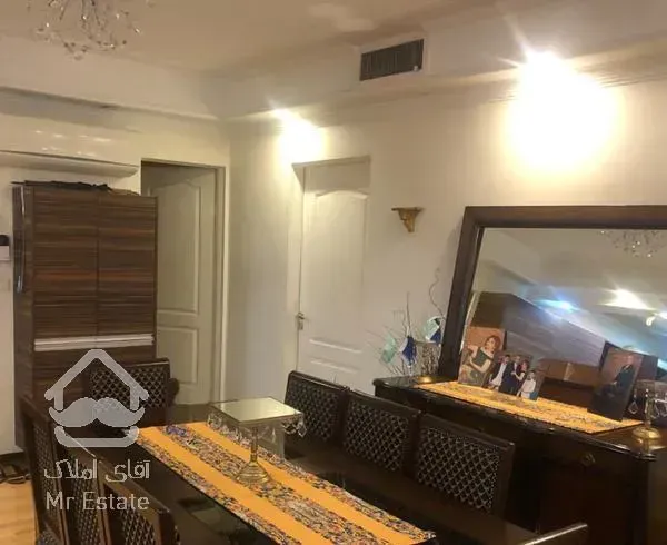 ۱۱۰ متر/خوش نقشه/فول مشاعات/بلوار ۲۴ متری