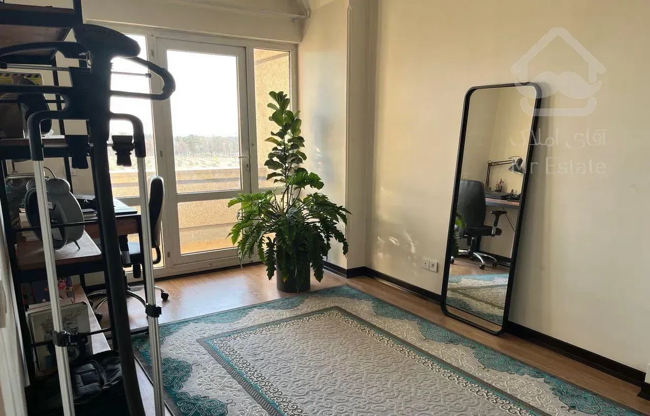 فروش آپارتمان ۱۰۰ متری فول میدان سلماس