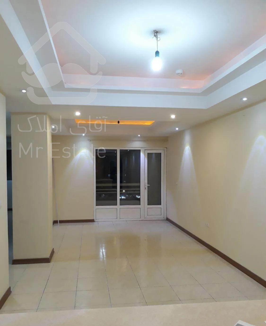 برج افرینش ۸۳ متر فول تخلیه