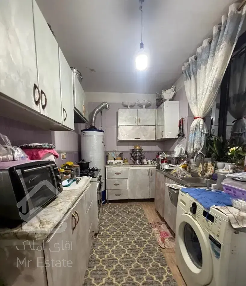 ۸۴ متر پارکینگ دار مرکز شهر