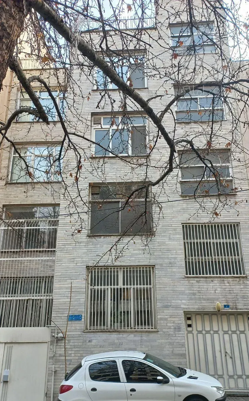 فروش آپارتمان ۱۳۳ متری ۳ خوابه در ظفر