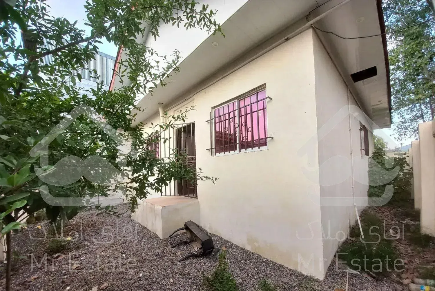 ویلا ۲۰۰ متری ۵۰ متری‌ خیابان اصلی