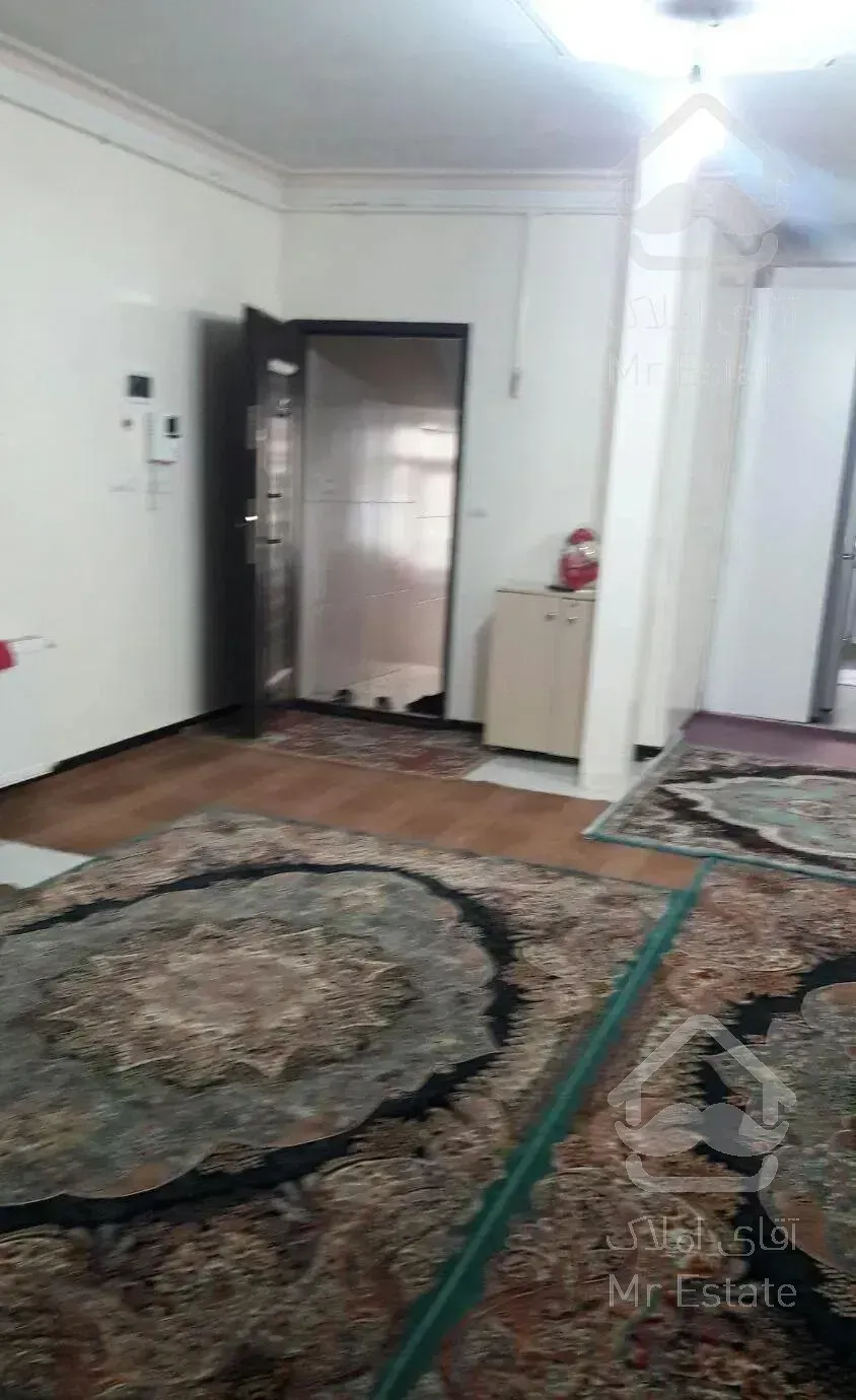 ۸۰متردوخوابه-خوش نقشه و شیک