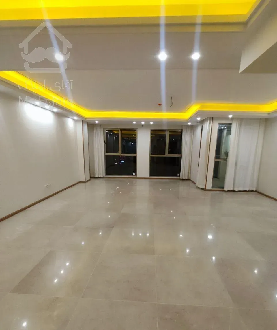 آجودانیه/۲۰۰متر۳خ/دوپارکینگ سندی/کلیدنخورده