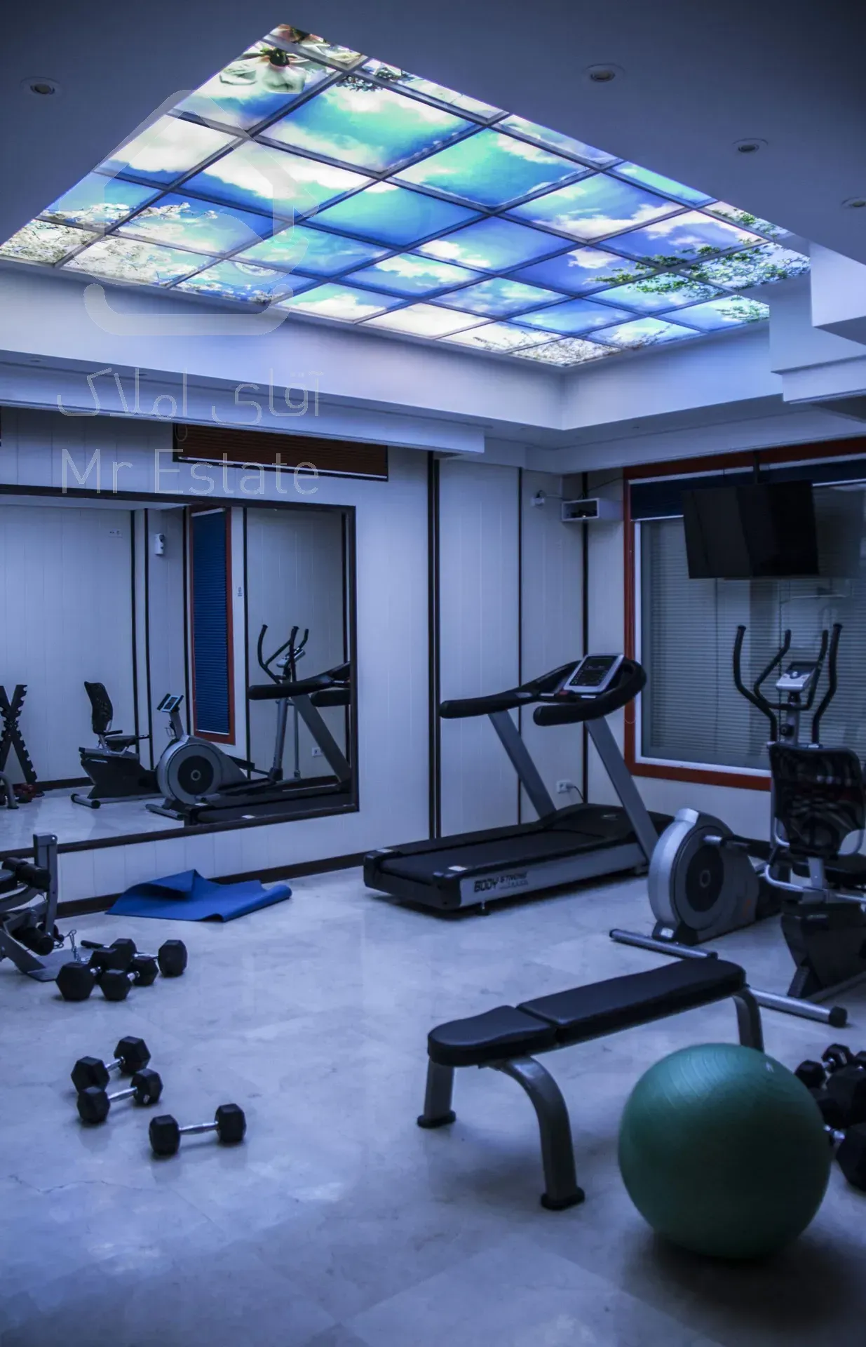 رهن و اجاره ۲۰۰متر ۳خواب برج باغ فرمانیه