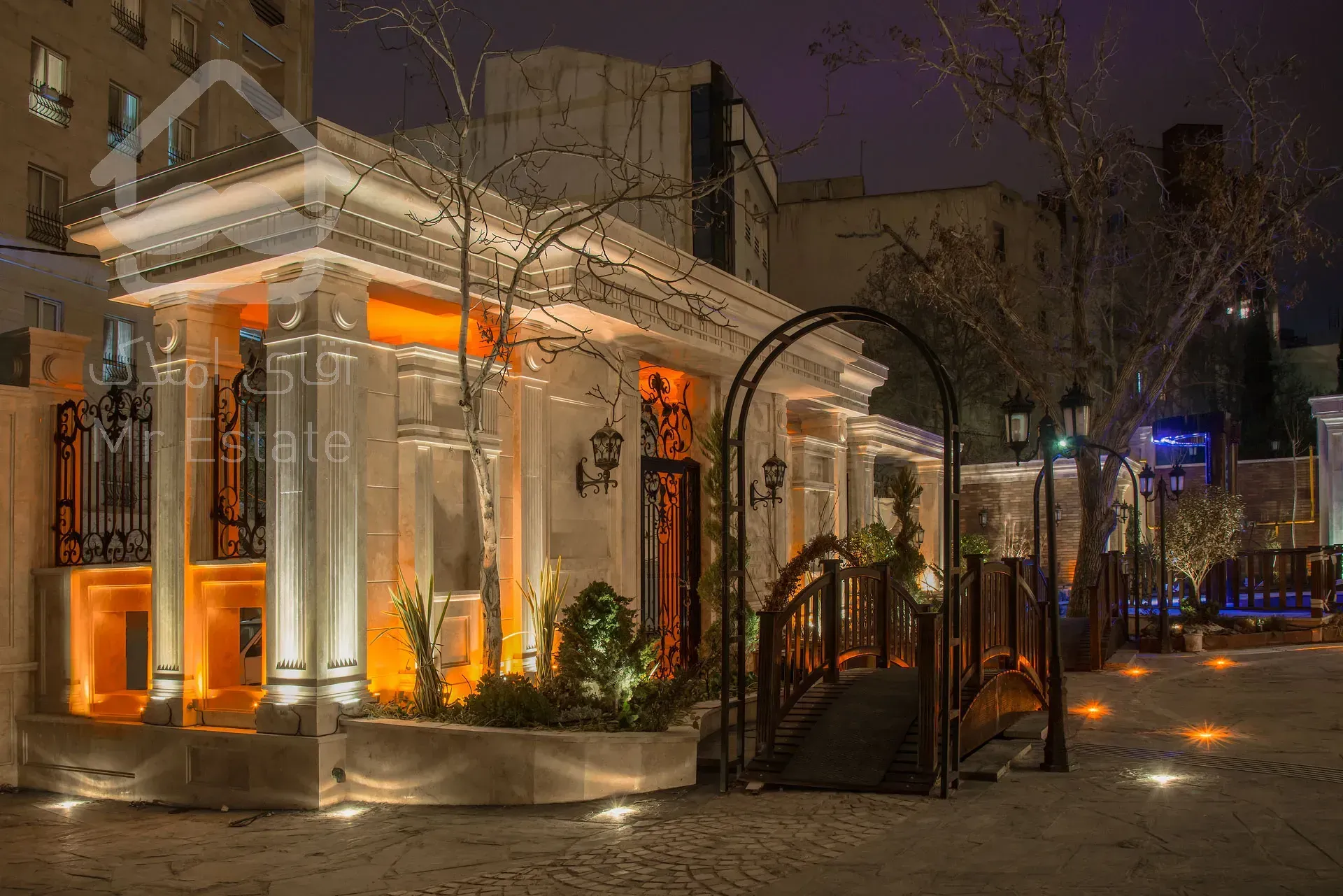 رهن و اجاره ۲۰۰متر ۳خواب برج باغ فرمانیه