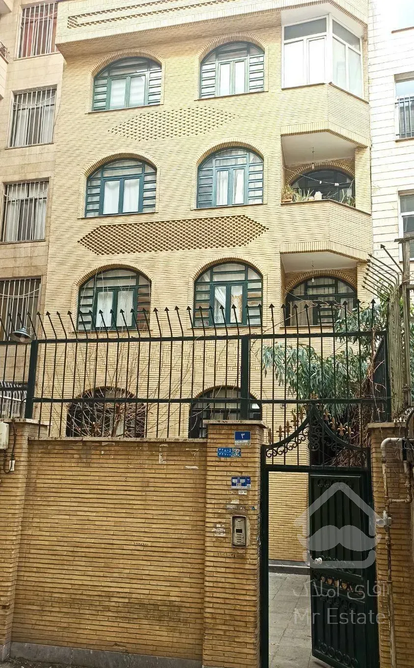 فروش آپارتمان ۱۱۸ متری ۳ خوابه  تک واحدی همکف