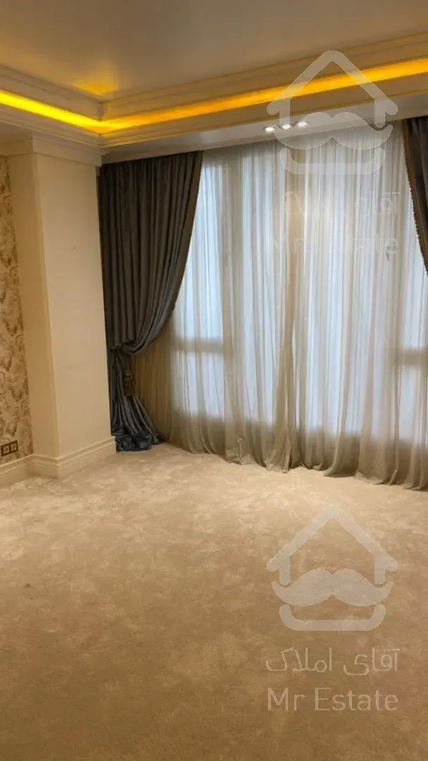 خرید فروش آپارتمان 300 متری فرمانیه