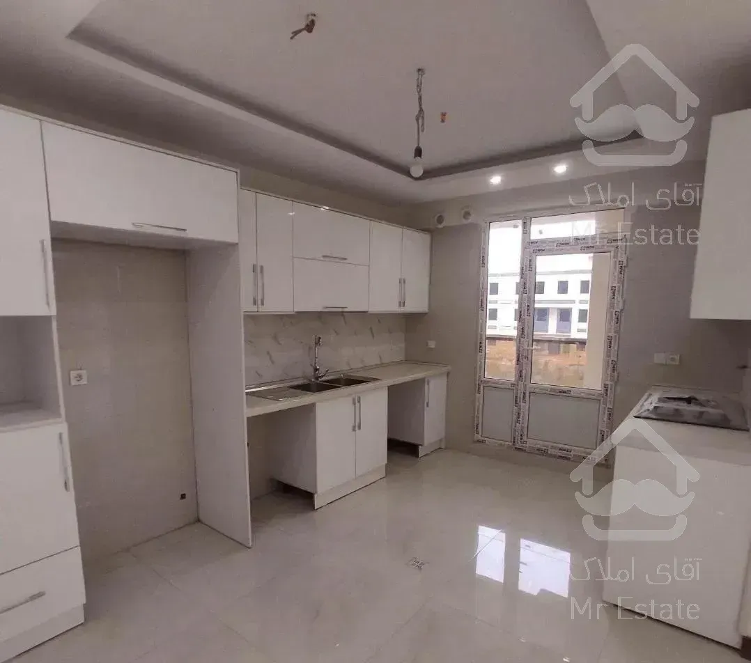 برج باغ رونیکا/ هروی/ استانداردهای جهانی