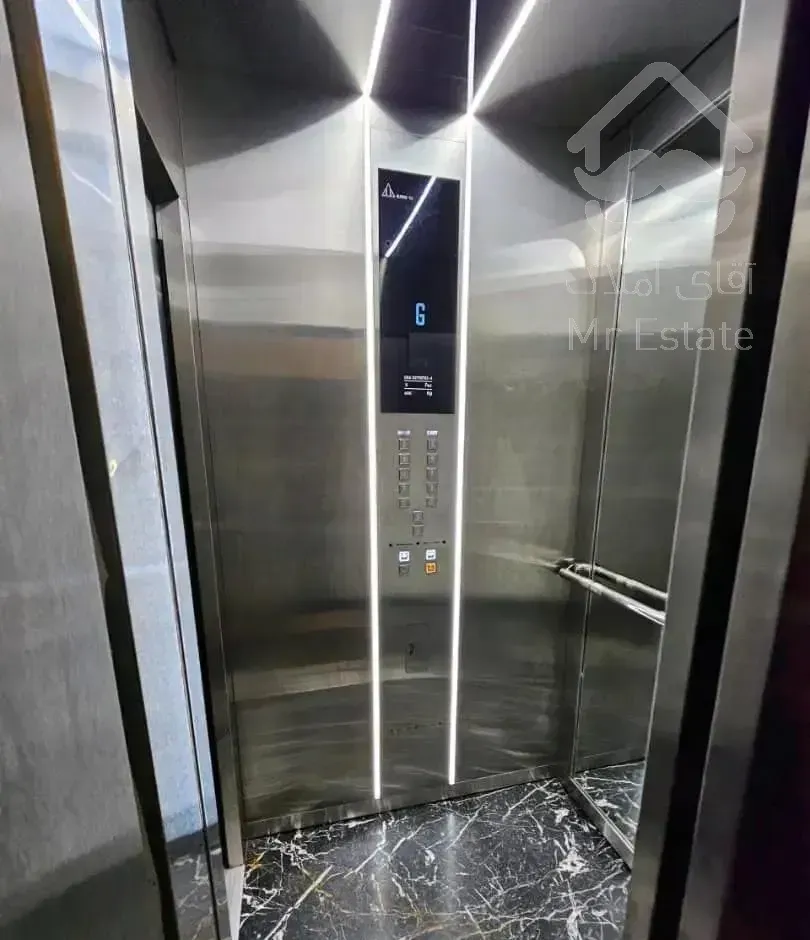 ۲۲۵متر/سه خوابه/روبه آفتاب/تهاتر با واحد کوچکتر