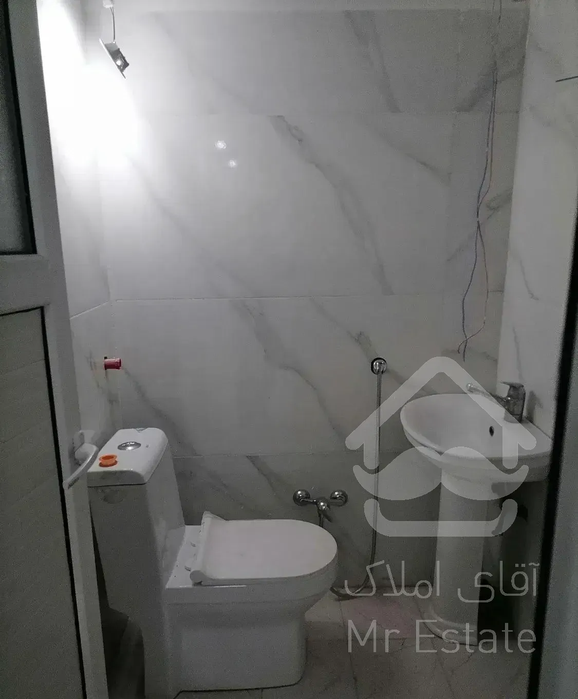 100متر،1خواب،کلید نخورده،قابل تبدیل