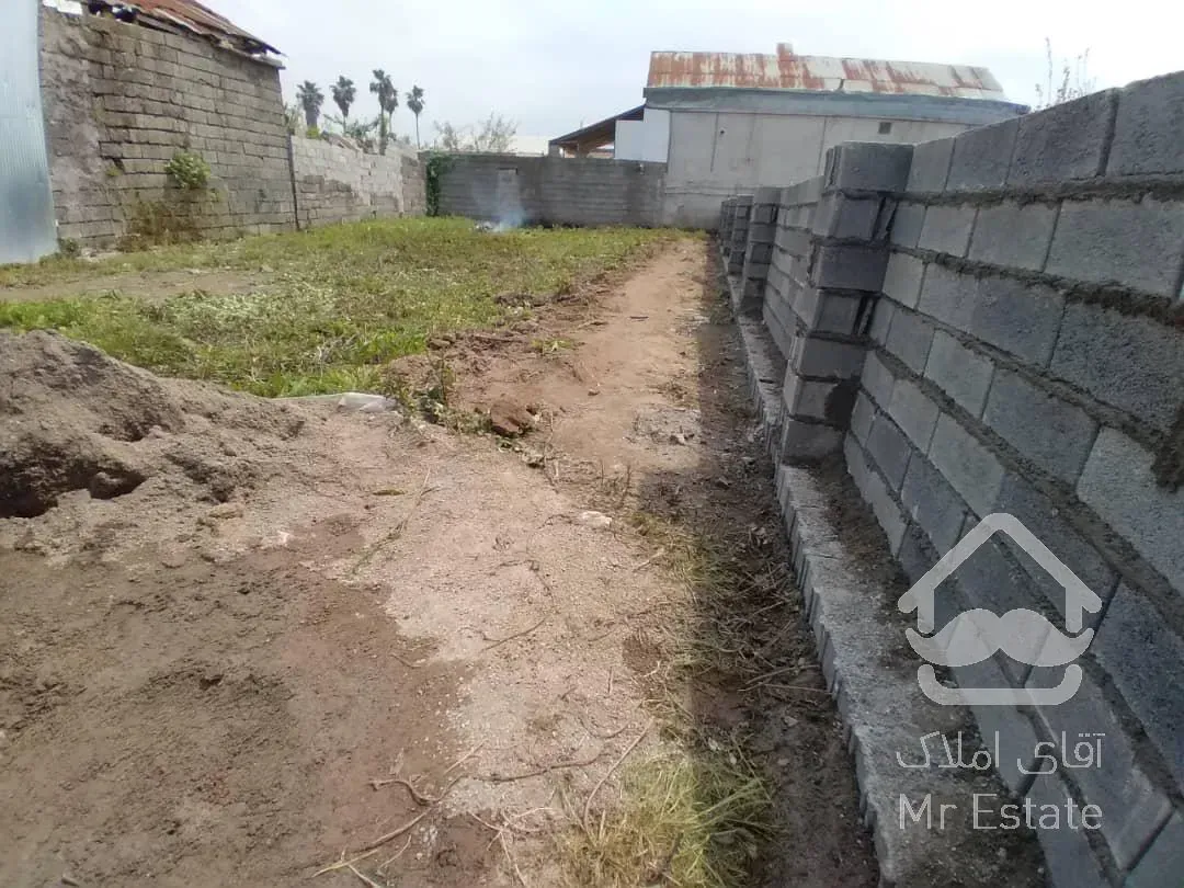 زمین ۲۵۵متری با مجوز ساخت چهار دیواری