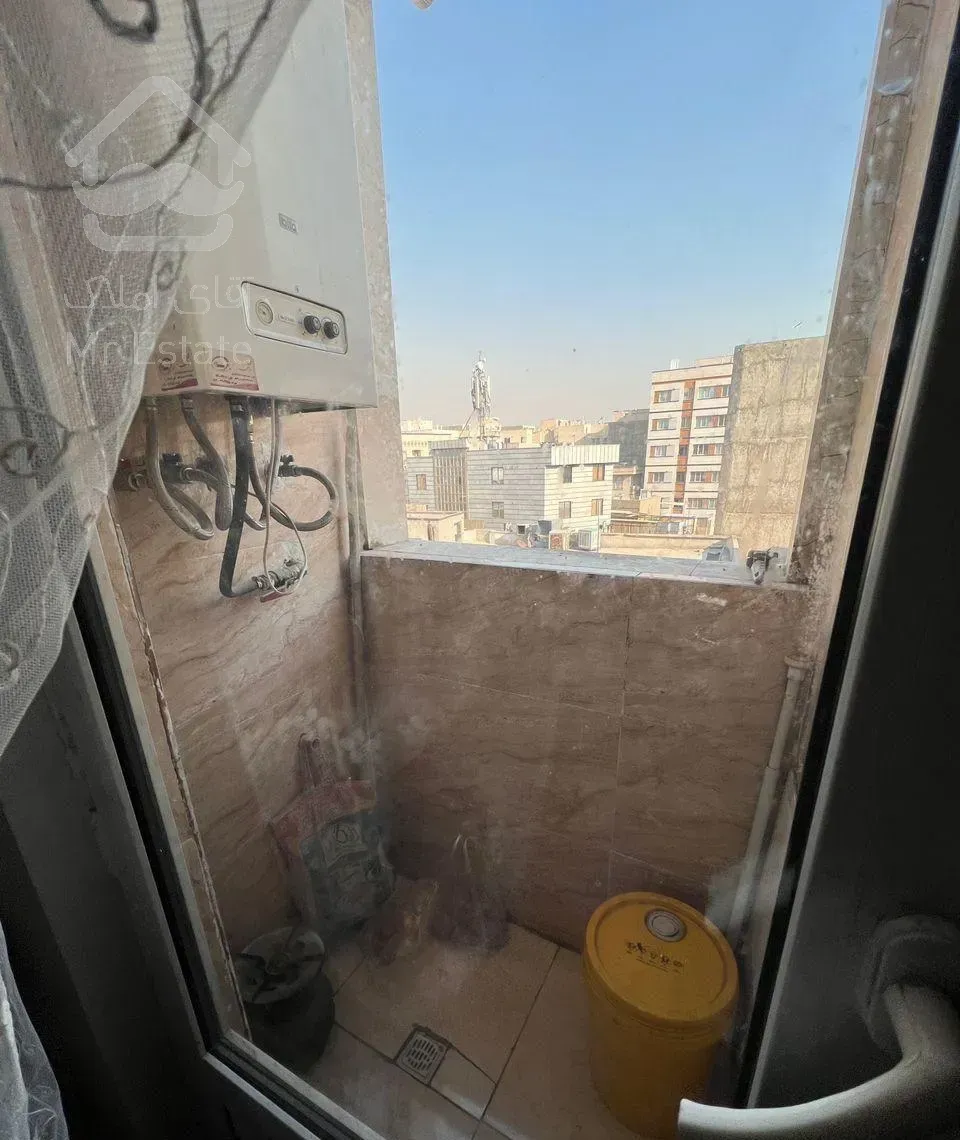 ۷۵متر ۲ خوابه ۳ ساله (فول امکانات)