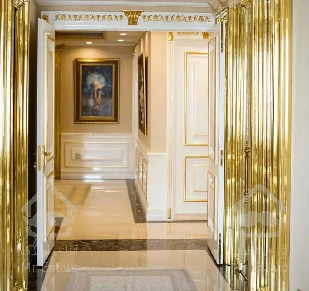 ۲۱۰متر تک واحدی طبقه آخر فول مشاعات