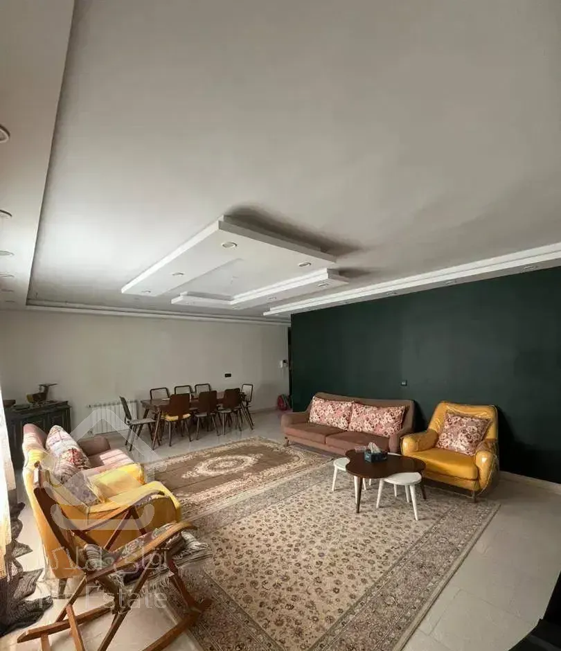 واحد ۱۰۵ متری فول بهترین لوکیشن