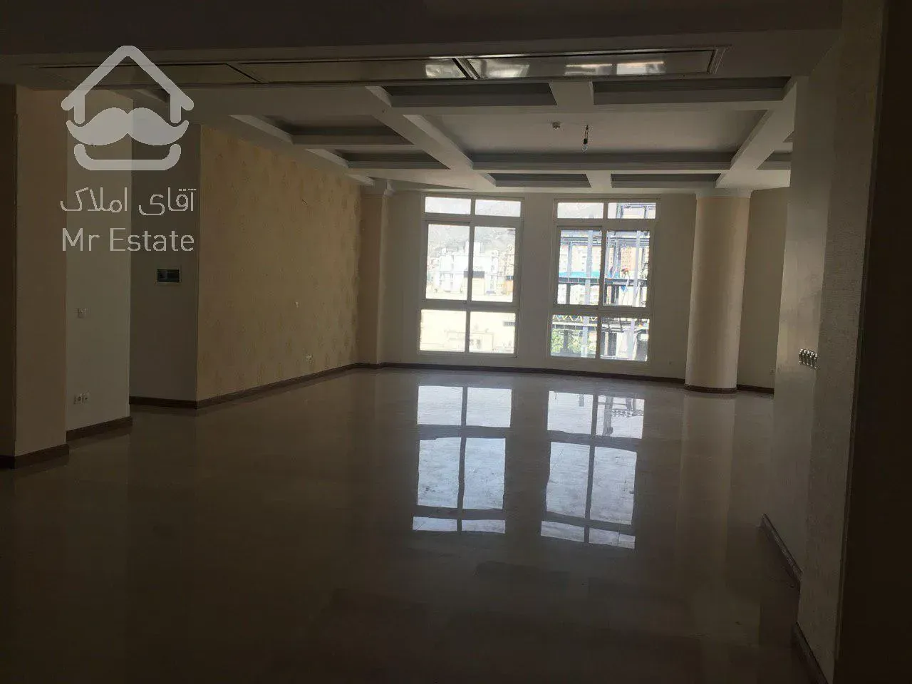 خرید فروش آپارتمان 300 متری نیاوران گلسنگ