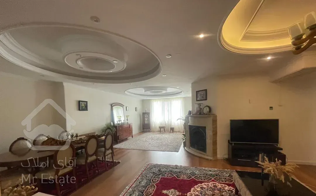 رهن آپارتمان ۱۳۰ متری ۳ خوابه در حکمت