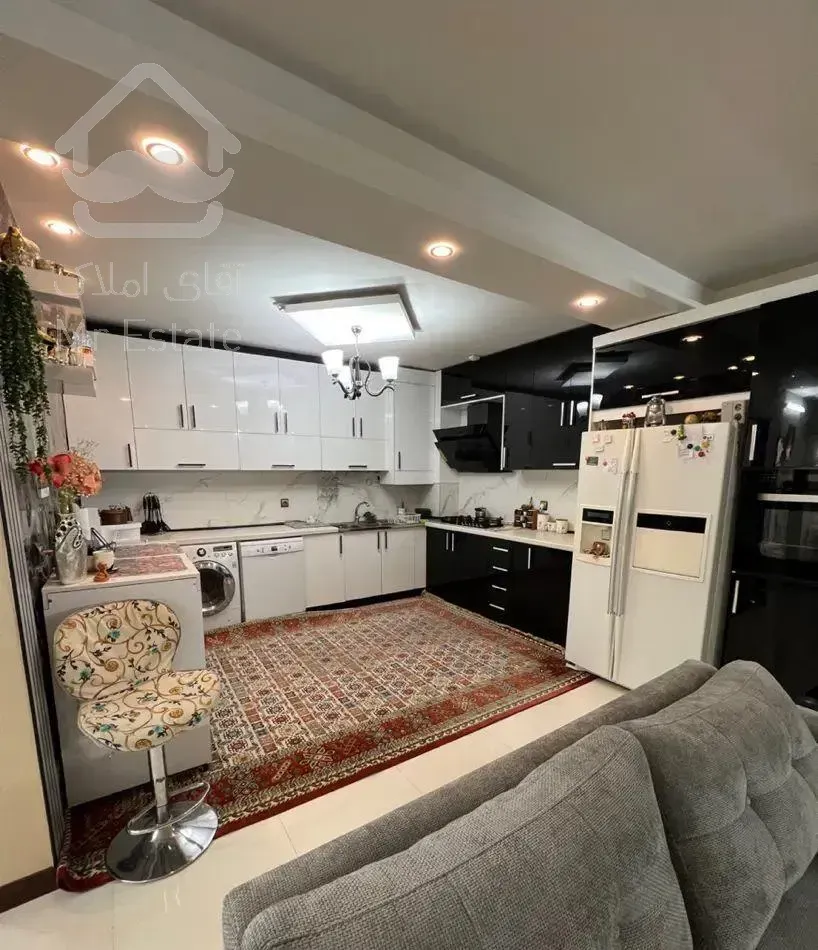 ۱۳۰.متری وکیل آباد.اقبال ۱