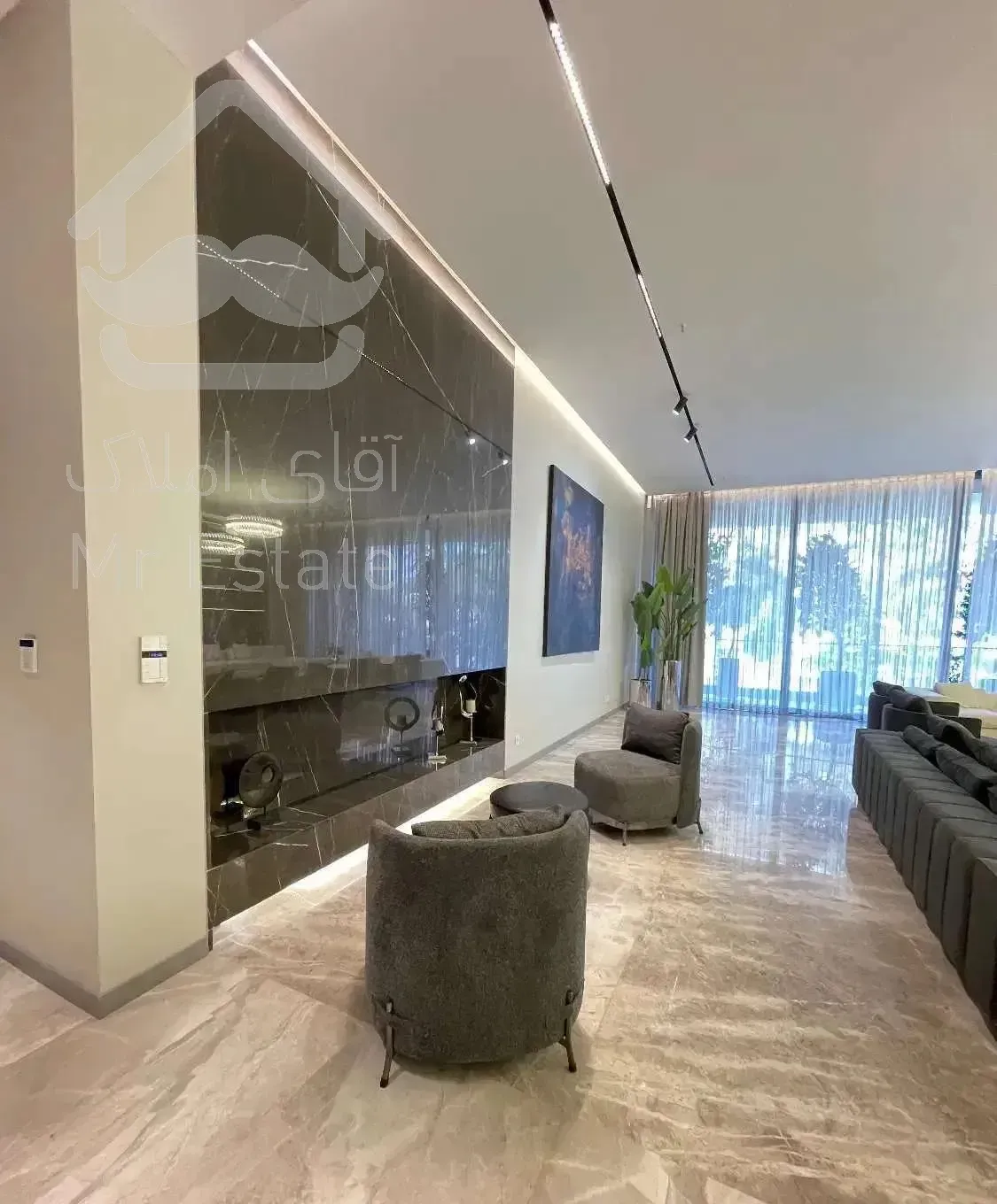 200متر تکواحدی-2پارکینگ *پنچره قدی*نوساز/گلستان