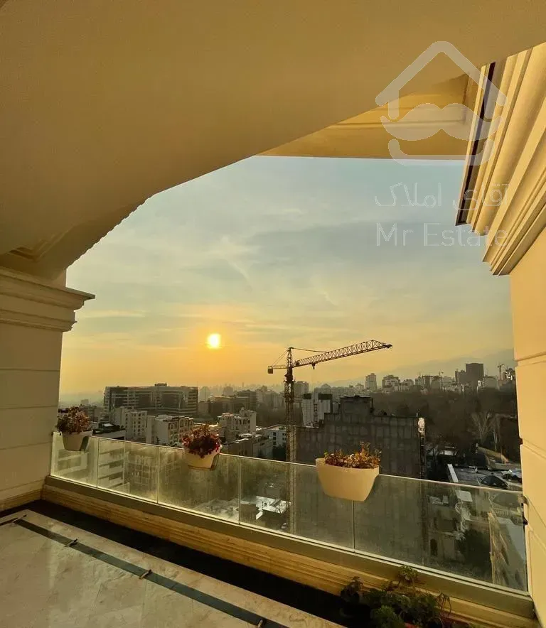 فرمانیه ۴۲۰ متر ۳ جهت ویو باغ و کوهستان/۶پارکینگ