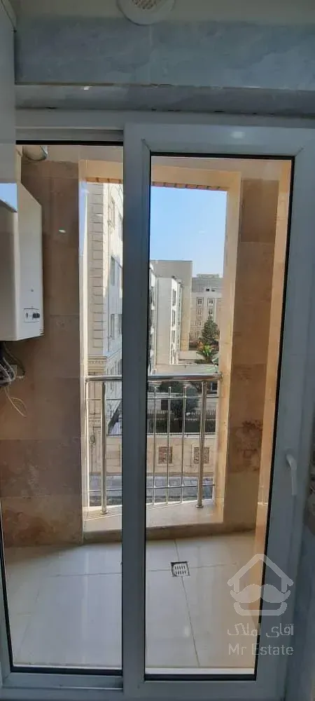 آپارتمان ۷۰متری ۲ خواب، فول امکانات، لوکیشن عالی، خوش نقش، نوساز