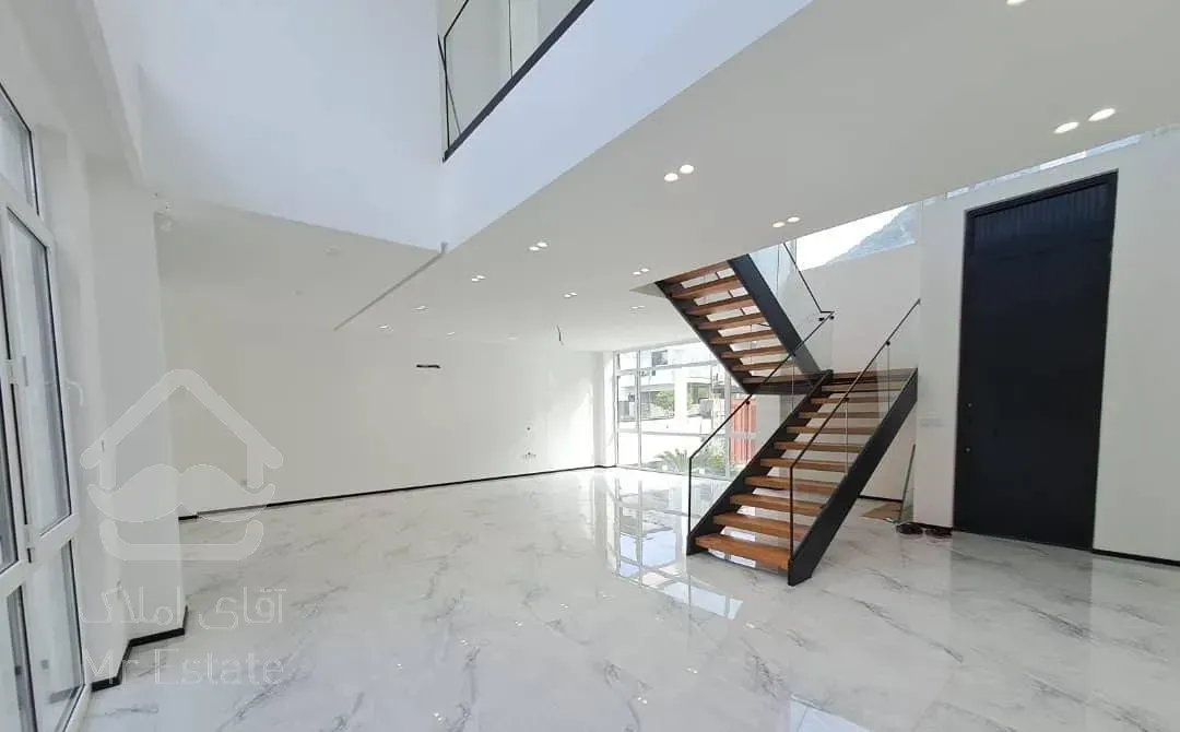 فروش ویلا ۳۵۰ متری