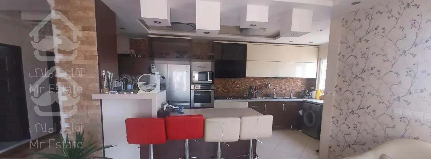 آپارتمان ۱۱۲متری فول امکانات، تخلیه