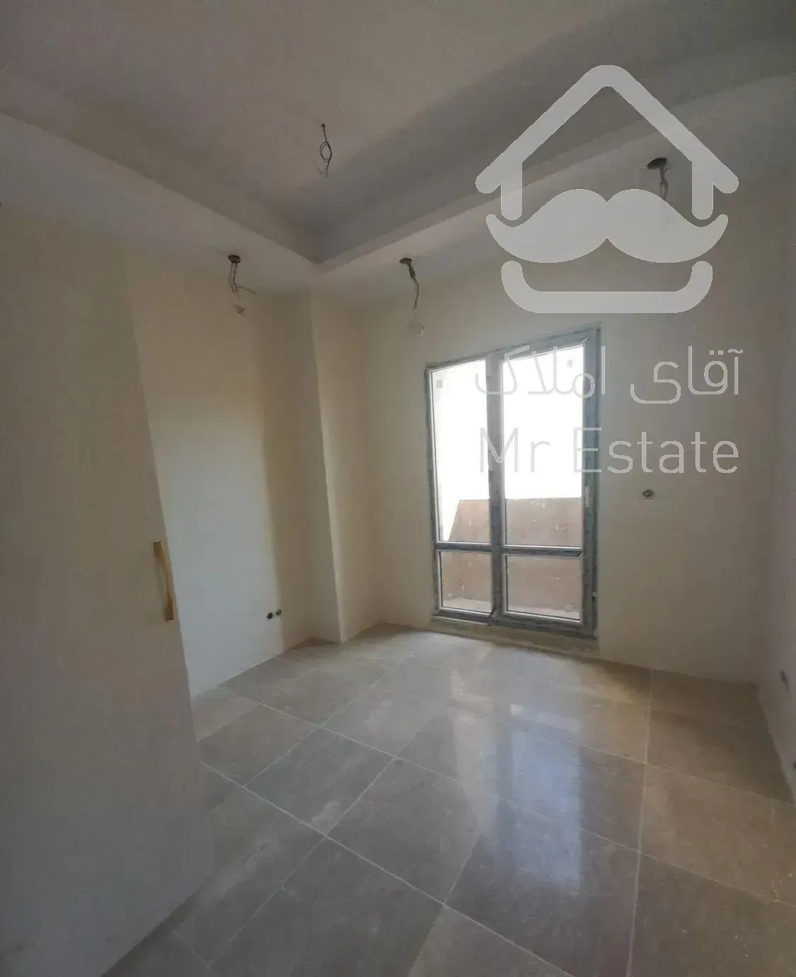 ۱۳۵ متر تک واحدی دو پارکینگ