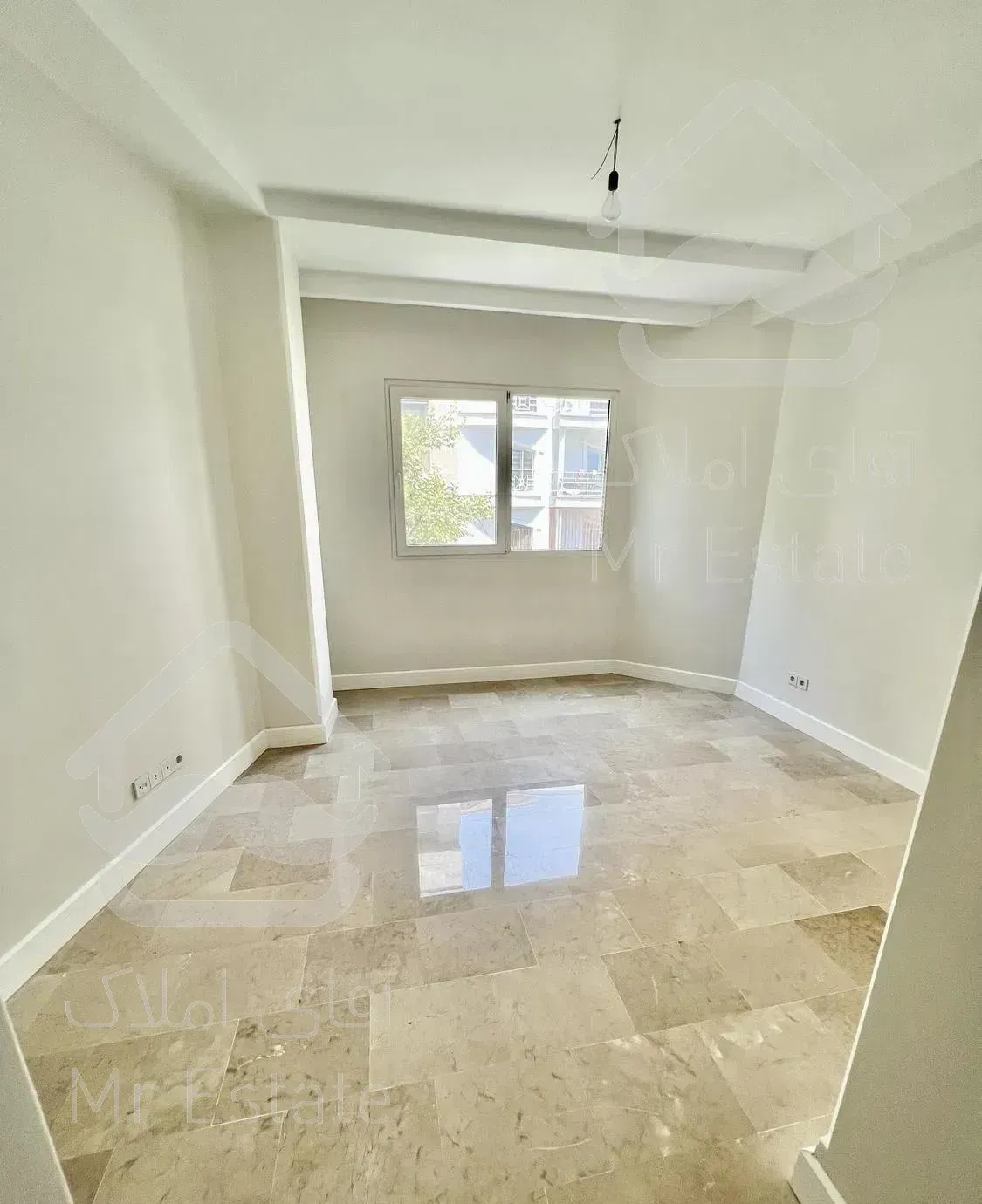 فرشته ١٥٩ متر شمیرانی دید و نور ارتفاع سقف