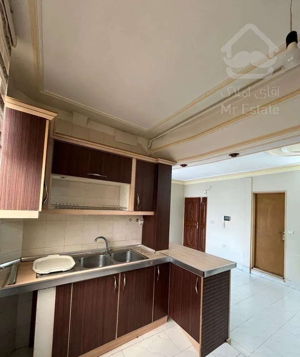 فروش آپارتمان ۸۱ متری ۲ خوابه طبقه ۲