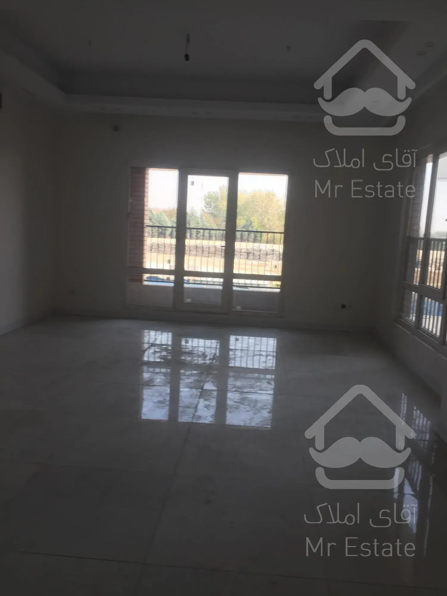 خرید واحد ۱۰۰ متری / اقساطی