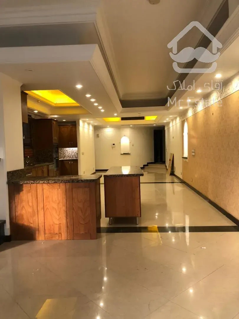 اجاره و رهن آپارتمان الهیه 310  متر شیک