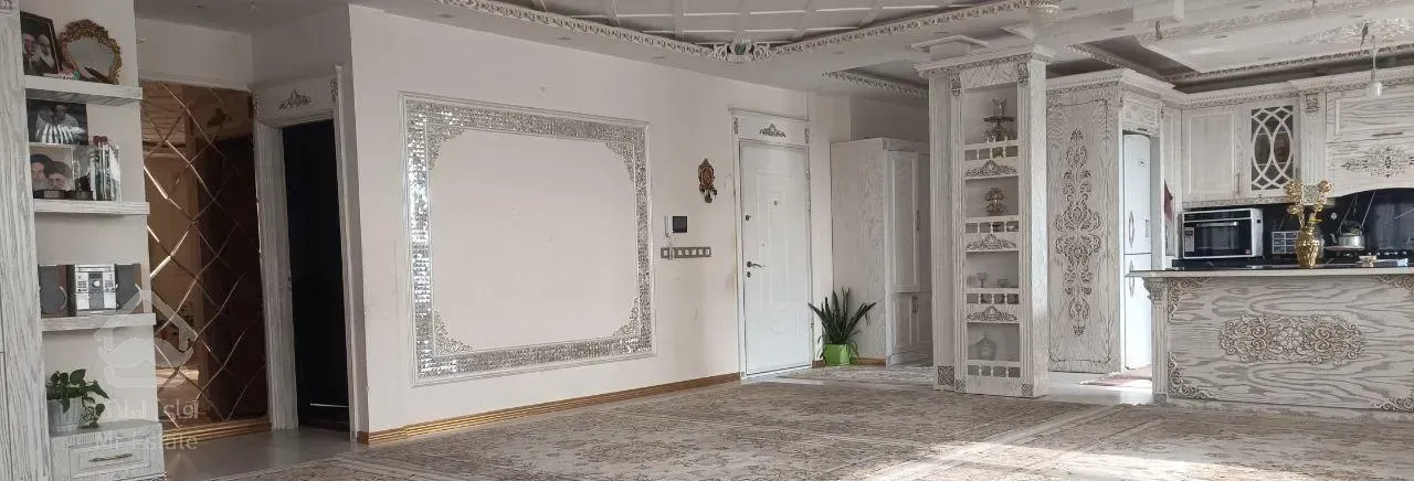 فروش آپارتمان ۲۲۰ متری ۴ خوابه در محله طلاب