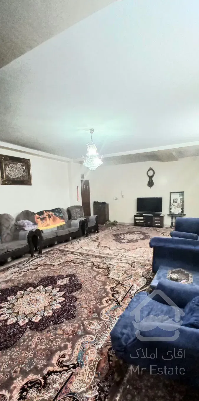 ۸۱متری/قیمت پارسال/اکازیون