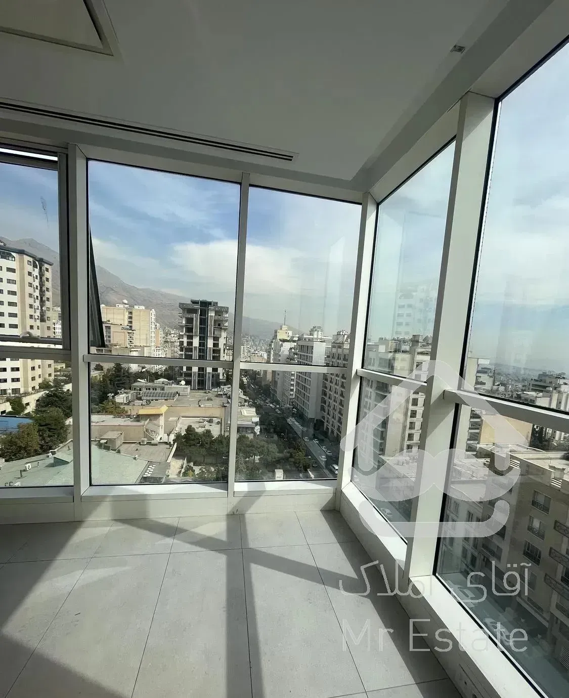 135متر موقعیت اداری زعفرانیه