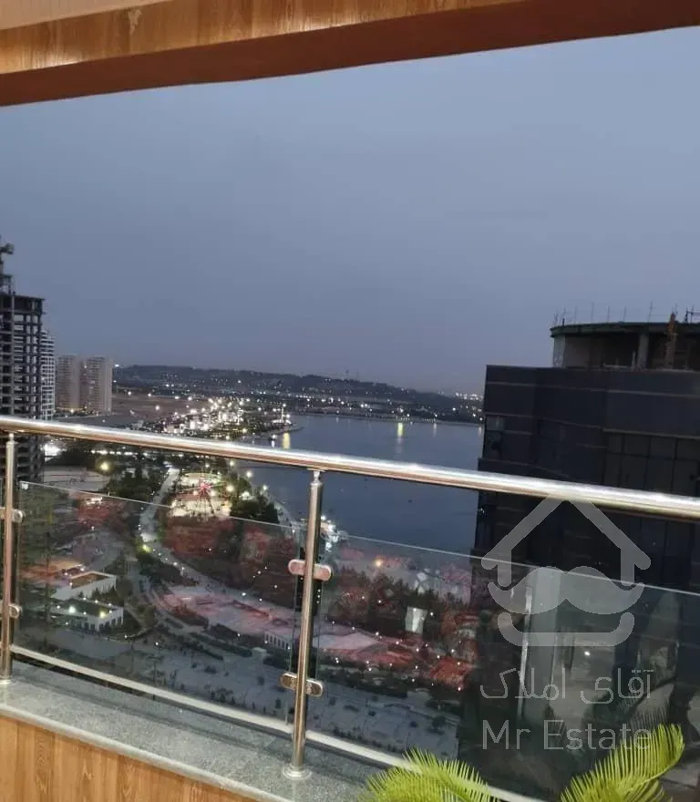 پنت هاوس ۱۹۲ متر دریاچه چیتگر سندتکبرگ ۳ خواب