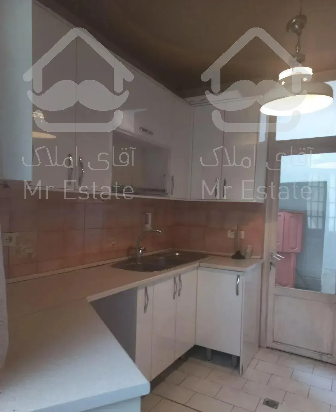 تجریش ابتدای ولیعصر ۹۰متر۲خواب