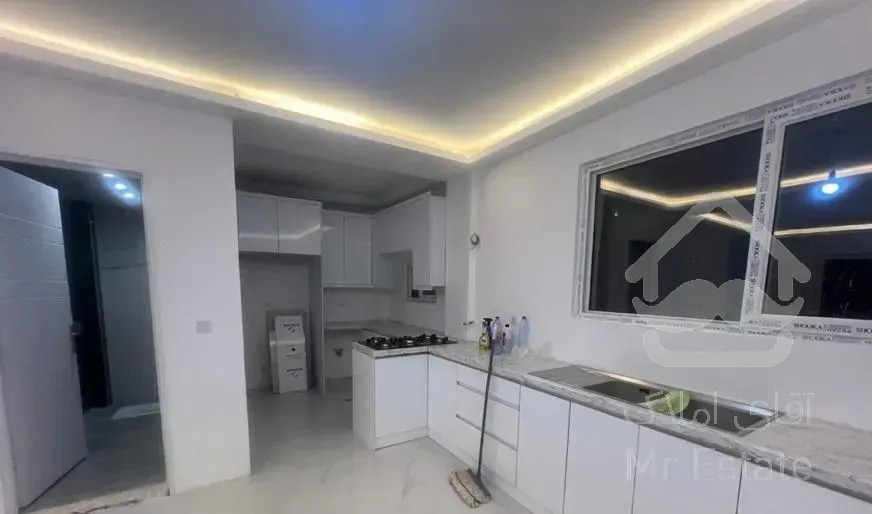 ویلای ۳۰۰ متری