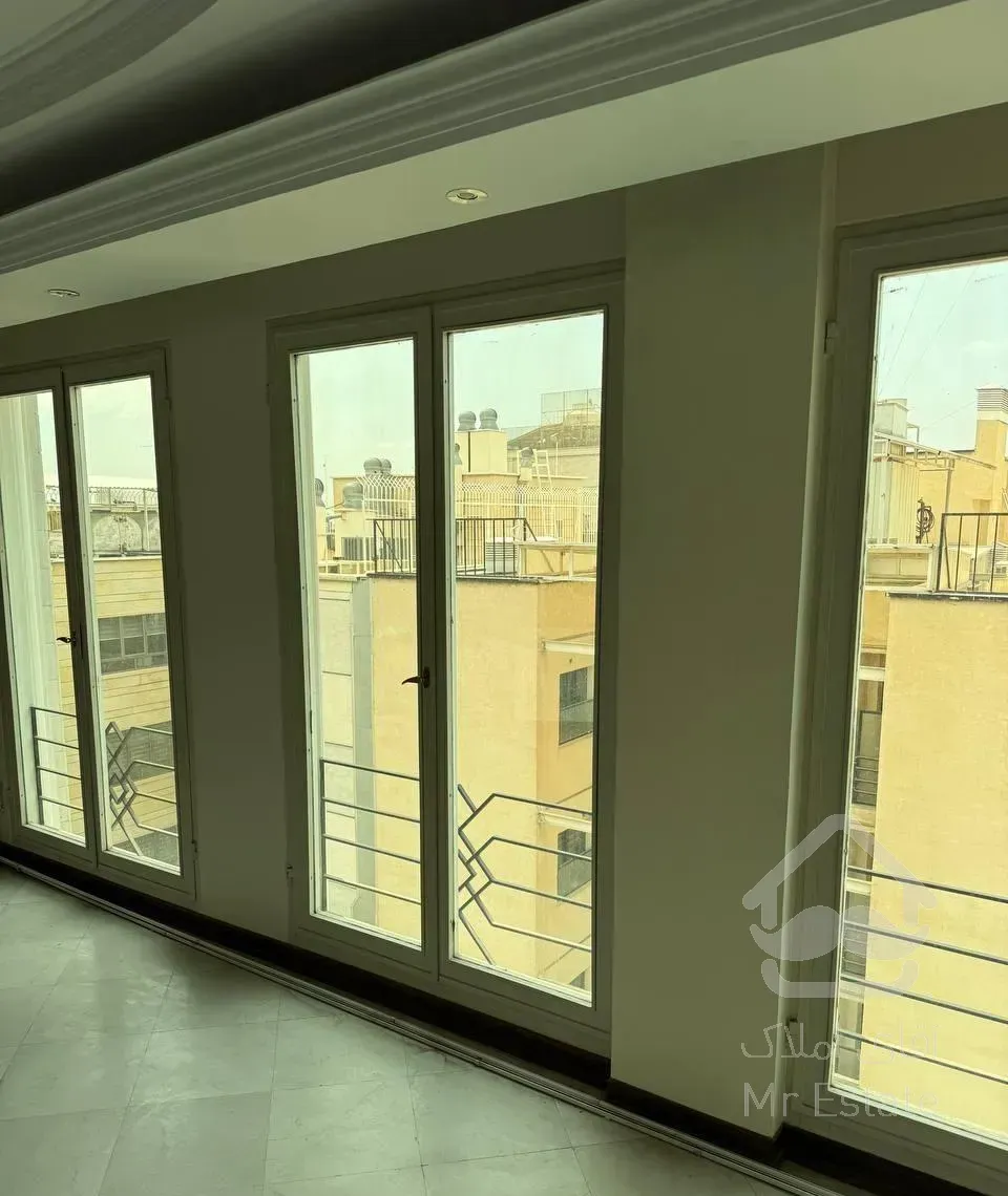 رهن آپارتمان ۱۵۰ متری ۳ خوابه در ده‌ونک