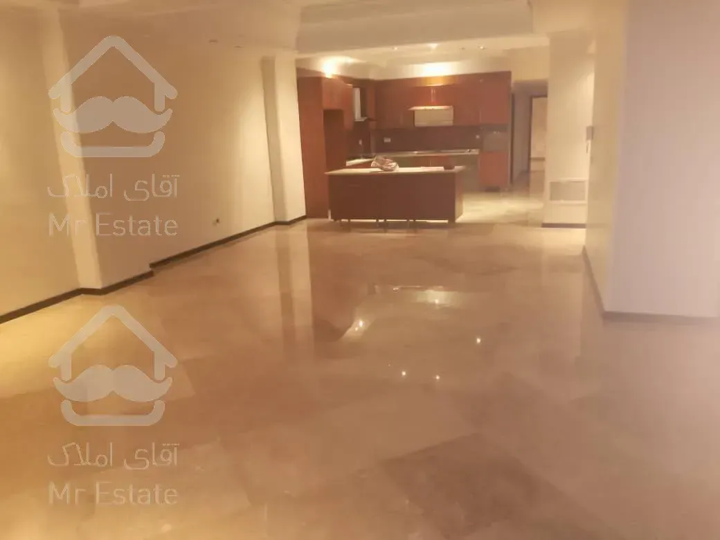 اجاره و رهن آپارتمان زعفرانیه 200  متر لوکس