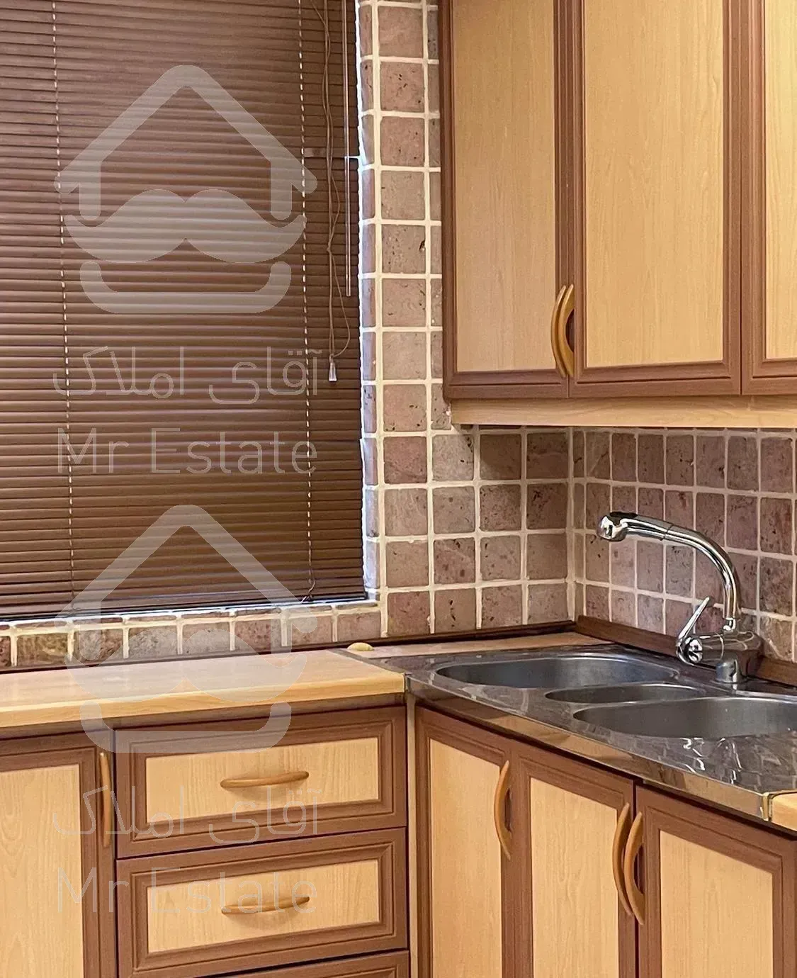 آپارتمان ۱۱۰ متری دو خوابه